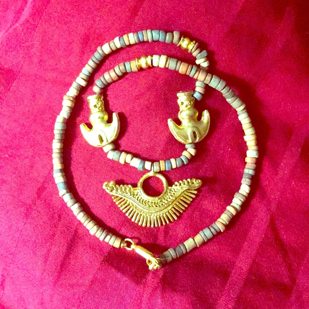 NWT 24kt gold-plated 16" pre-Colombian beaded artisan necklace  & pendant ethnic